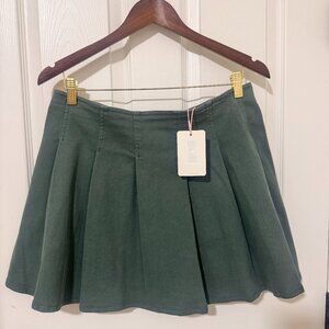 NWT Womens Gianni Bini Green Pleated Skirt Sz L